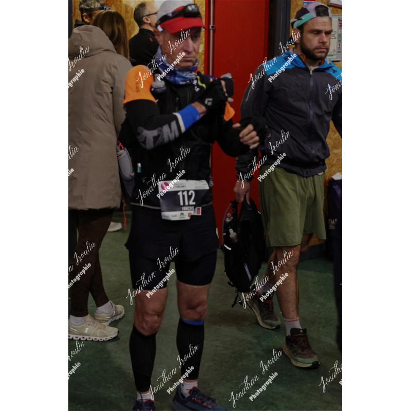 2026-04-18_05-32-01_JI_L0515_ps