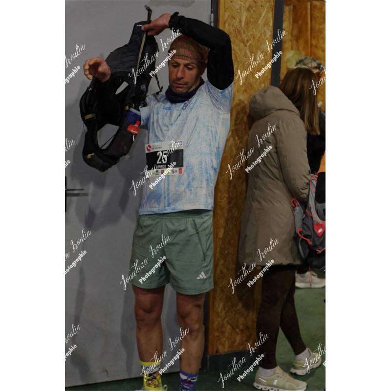 2026-04-18_05-32-03_JI_L0516_ps