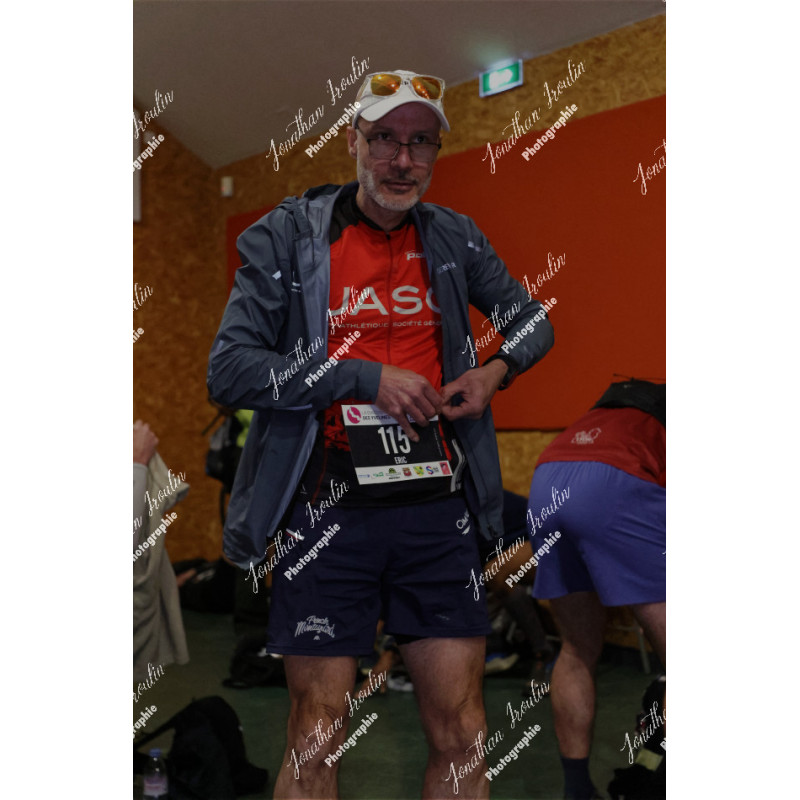 2026-04-18_05-33-29_JI_L0523_ps