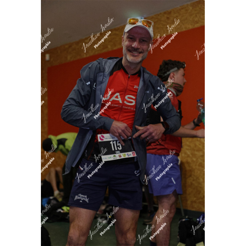 2026-04-18_05-33-33_JI_L0525_ps