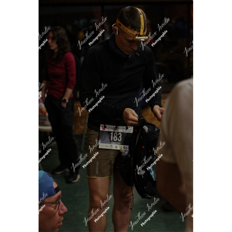 2026-04-18_05-39-53_JI_L0558_ps