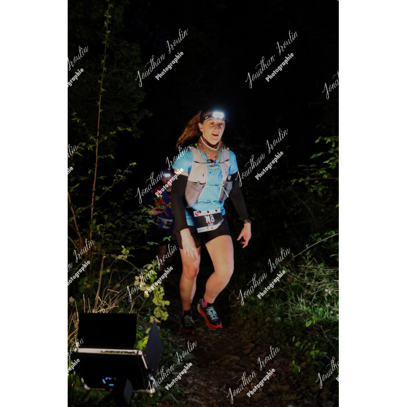 2026-04-18_06-18-56_JI_L0370_ps