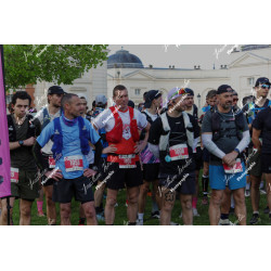 2026-04-18_09-27-32_JI_L0472_ps
