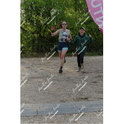 2026-04-18_19-42-22_JI_L0194_ps