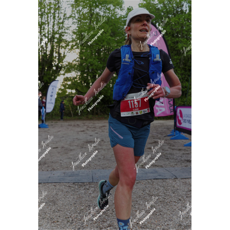 2026-04-18_19-50-18_JI_L0379_ps