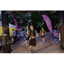 2026-04-18_21-05-04_JI_L1948_ps