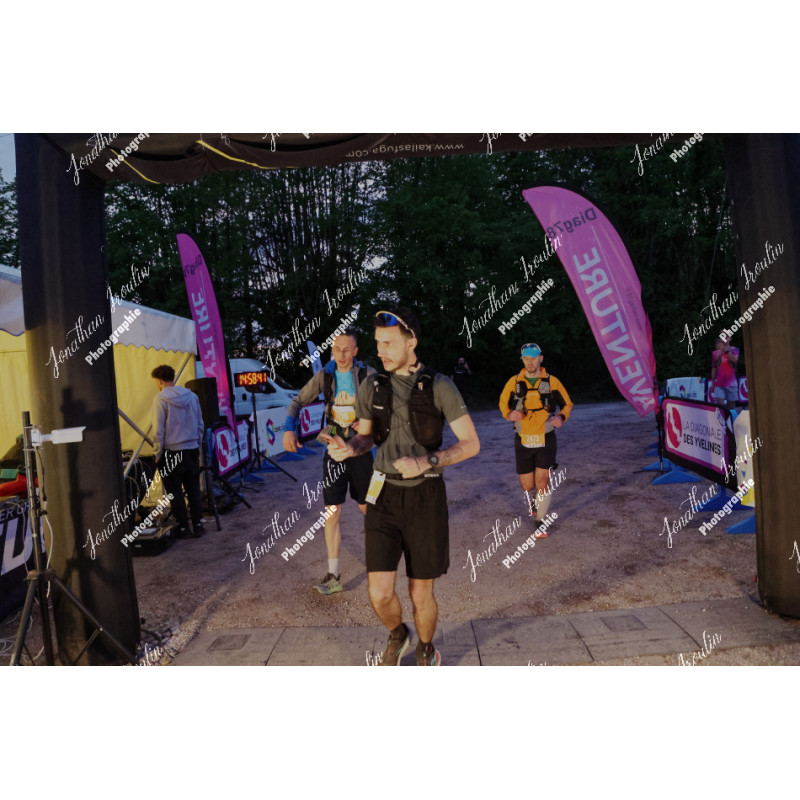 2026-04-18_21-05-04_JI_L1948_ps