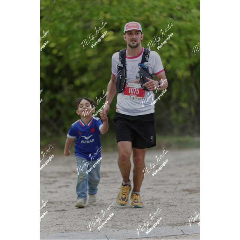 2026-04-18_18-52-19_MAI_1735_ps