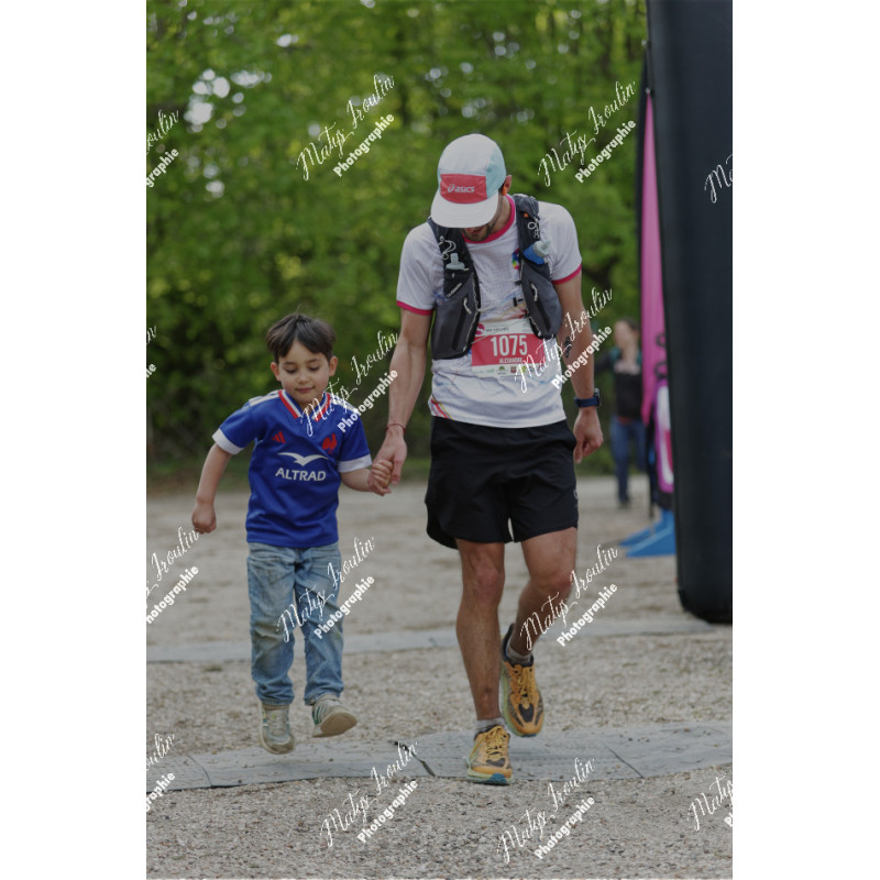 2026-04-18_18-52-22_MAI_1745_ps
