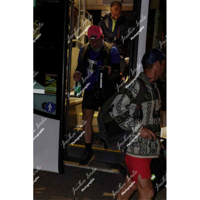 2026-04-18_05-24-23_JI_L0464_ps