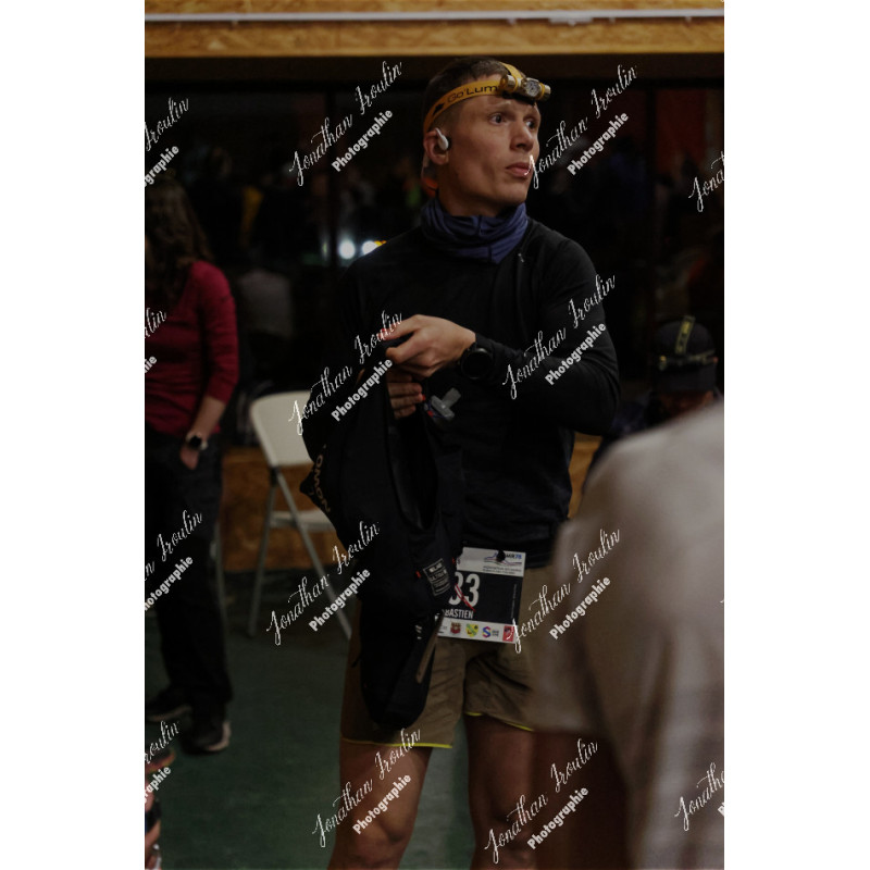 2026-04-18_05-39-56_JI_L0560_ps