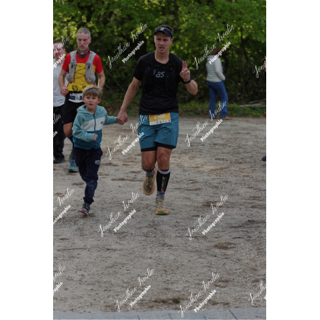 2026-04-18_19-35-13_JI_L0026_ps