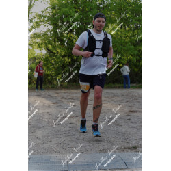 2026-04-18_19-41-38_JI_L0158_ps