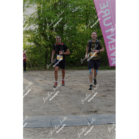 2026-04-18_19-43-20_JI_L0208_ps