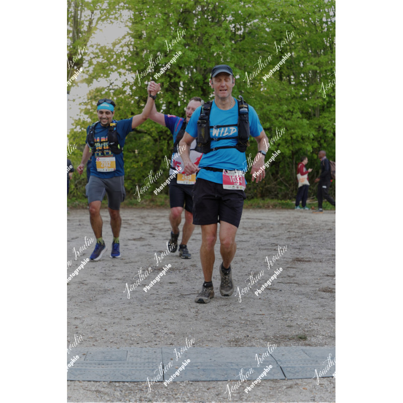2026-04-18_19-52-49_JI_L0449_ps