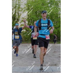2026-04-18_19-52-50_JI_L0452_ps