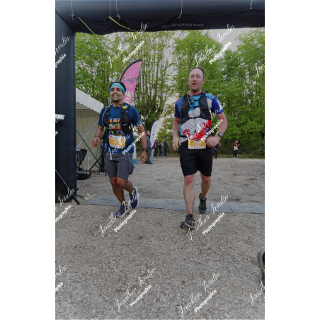 2026-04-18_19-52-51_JI_L0453_ps