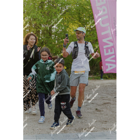 2026-04-18_19-56-54_JI_L0599_ps