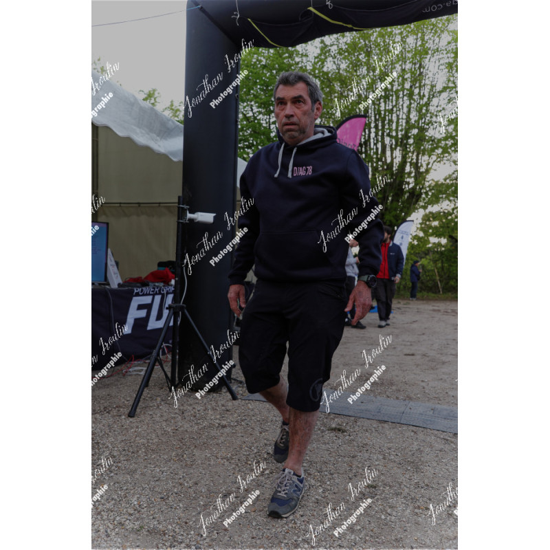 2026-04-18_19-48-48_JI_L0339_ps