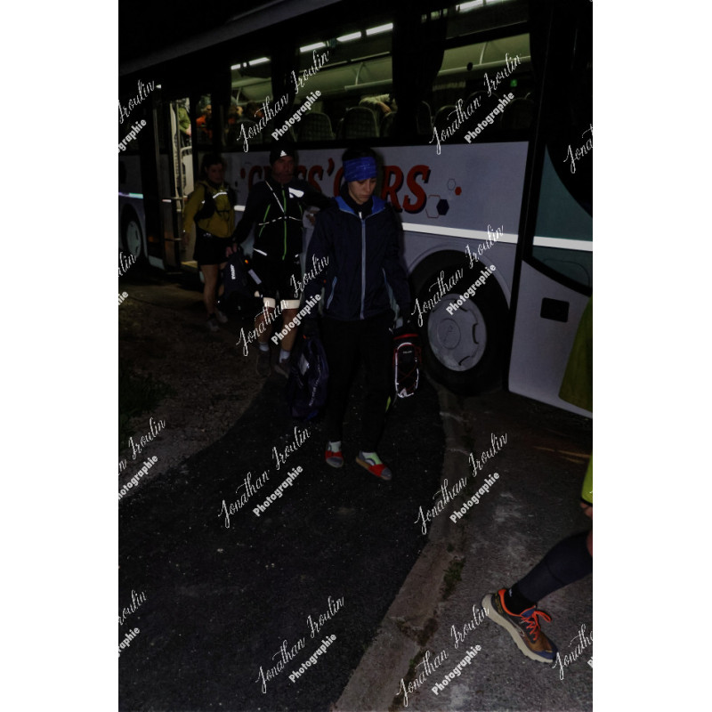 2026-04-18_05-24-29_JI_L0467_ps