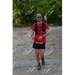 2026-04-18_19-35-50_JI_L0049_ps