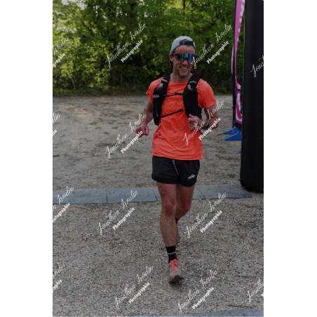 2026-04-18_19-37-42_JI_L0072_ps