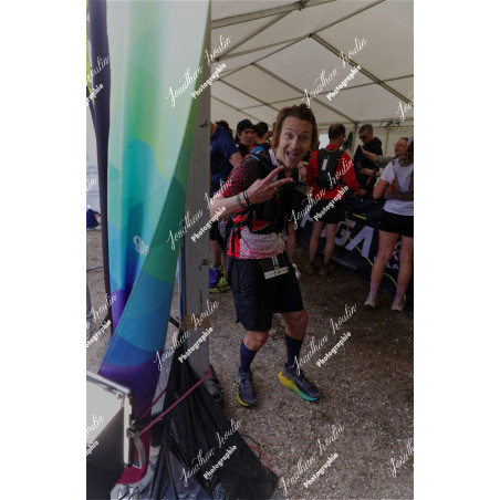 2026-04-18_19-46-51_JI_L0293_ps