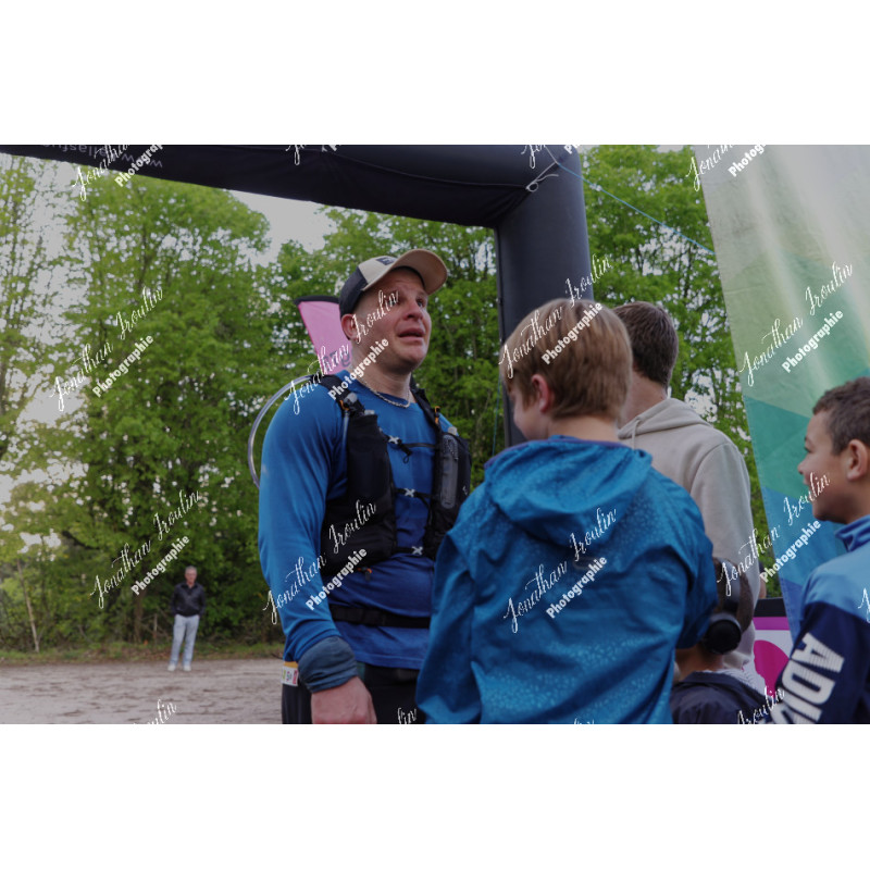 2026-04-18_19-48-28_JI_L0327_ps