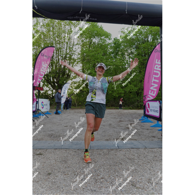 2026-04-18_19-52-28_JI_L0439_ps
