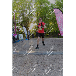 2026-04-18_19-55-04_JI_L0502_ps