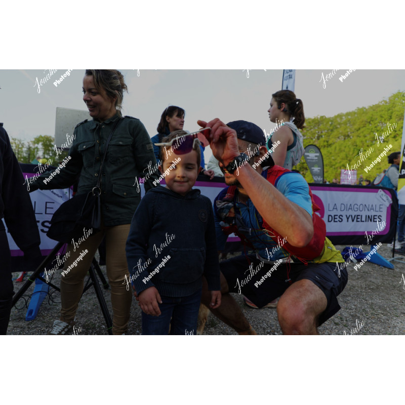 2026-04-18_19-56-04_JI_L0548_ps