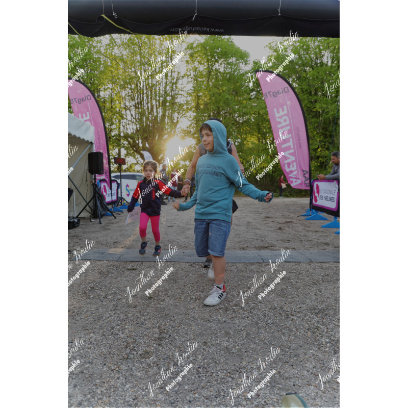 2026-04-18_19-56-19_JI_L0574_ps
