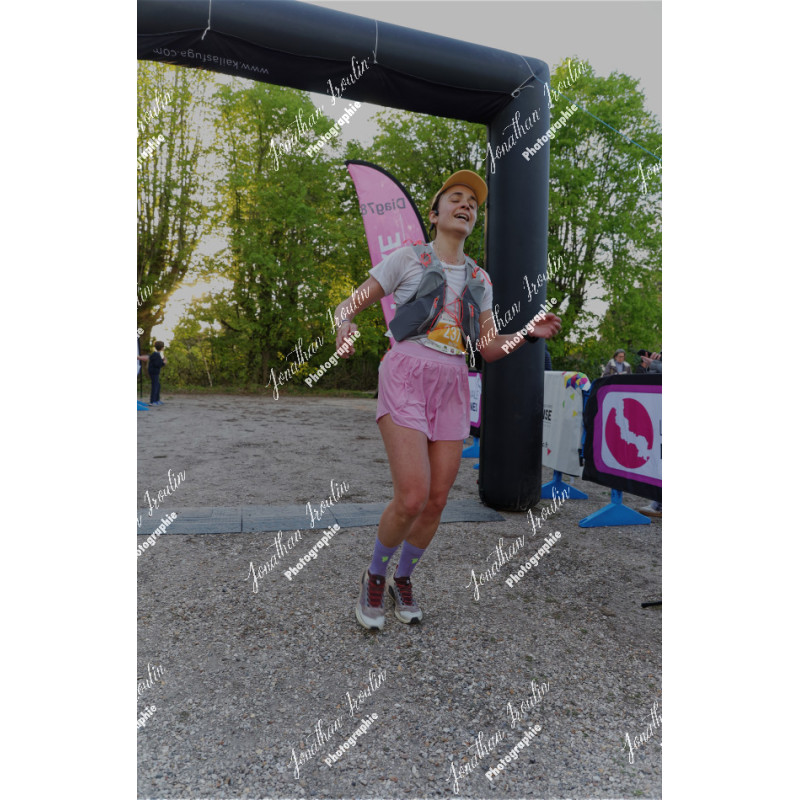 2026-04-18_19-58-46_JI_L0659_ps