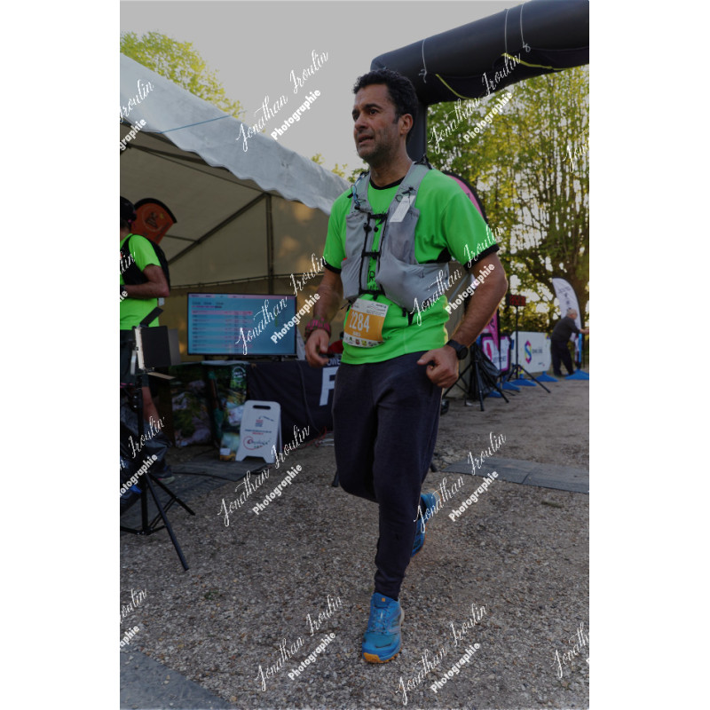 2026-04-18_19-58-58_JI_L0665_ps