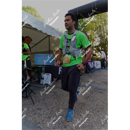 2026-04-18_19-58-58_JI_L0665_ps