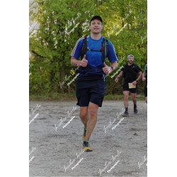 2026-04-18_19-59-04_JI_L0666_ps
