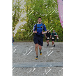 2026-04-18_19-59-04_JI_L0667_ps