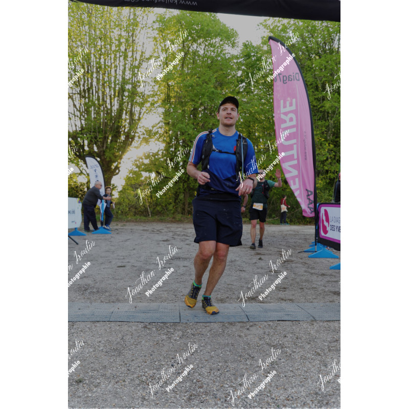 2026-04-18_19-59-05_JI_L0669_ps