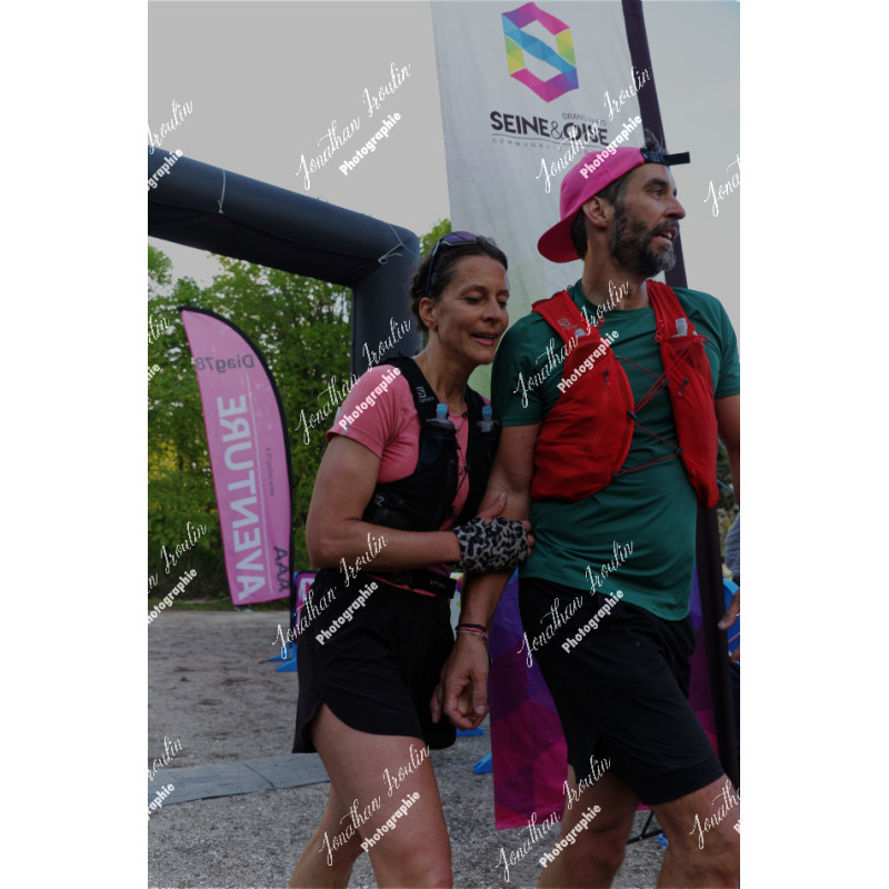 2026-04-18_20-00-23_JI_L0725_ps