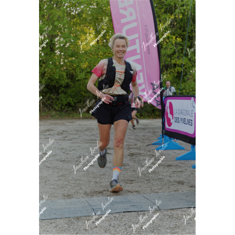 2026-04-18_20-01-53_JI_L0753_ps