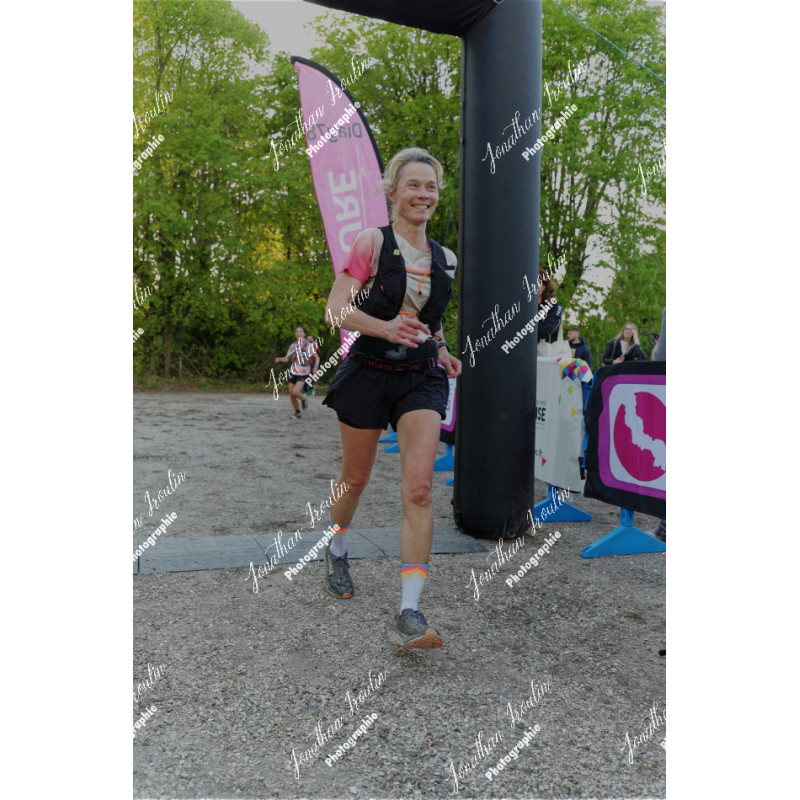 2026-04-18_20-01-54_JI_L0756_ps
