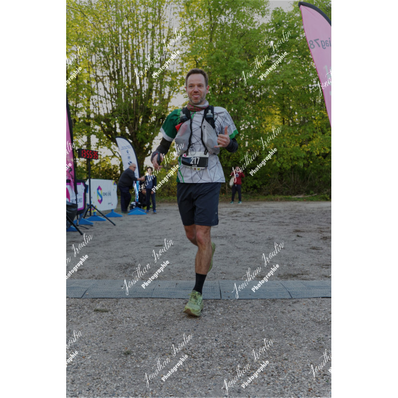 2026-04-18_20-01-58_JI_L0764_ps