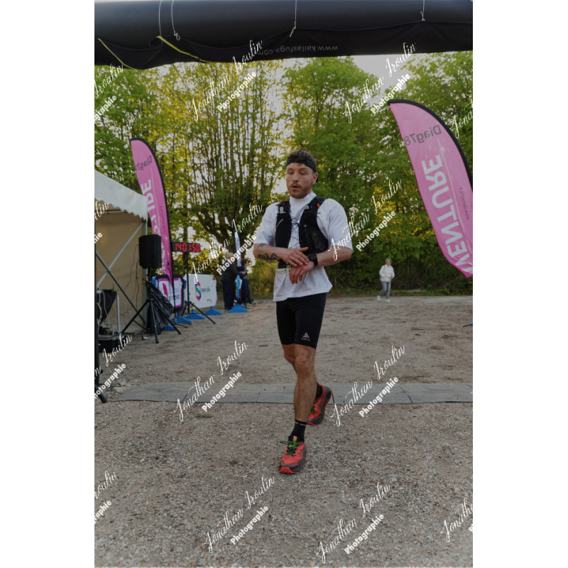2026-04-18_20-08-13_JI_L0980_ps