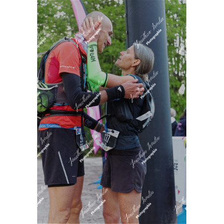 2026-04-18_20-37-52_JI_L1518_ps