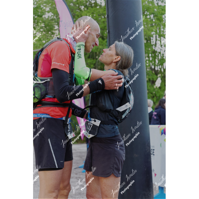 2026-04-18_20-37-52_JI_L1519_ps