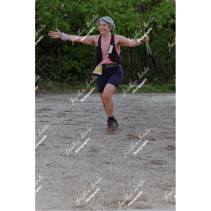 2026-04-18_20-42-37_JI_L1611_ps