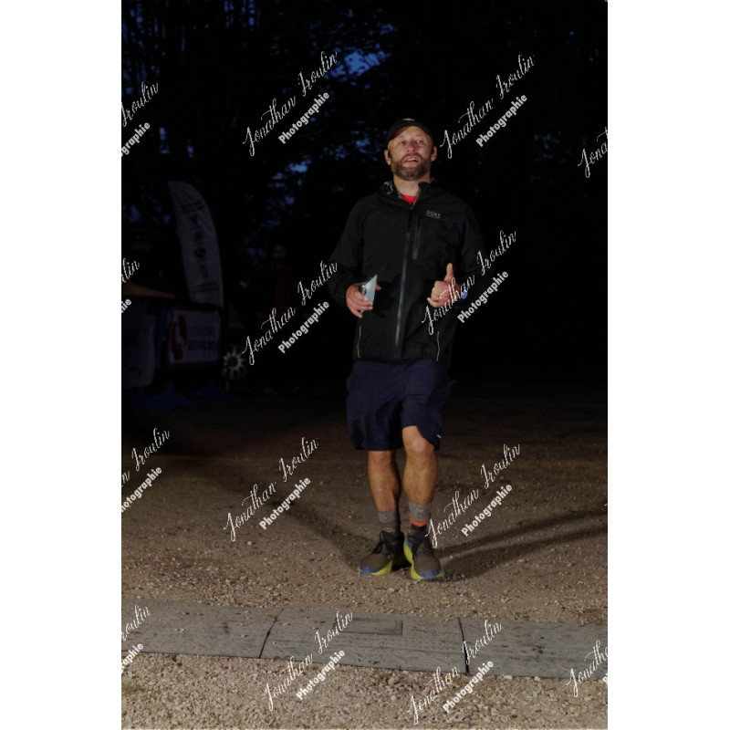 2026-04-18_21-27-56_JI_L2200_ps