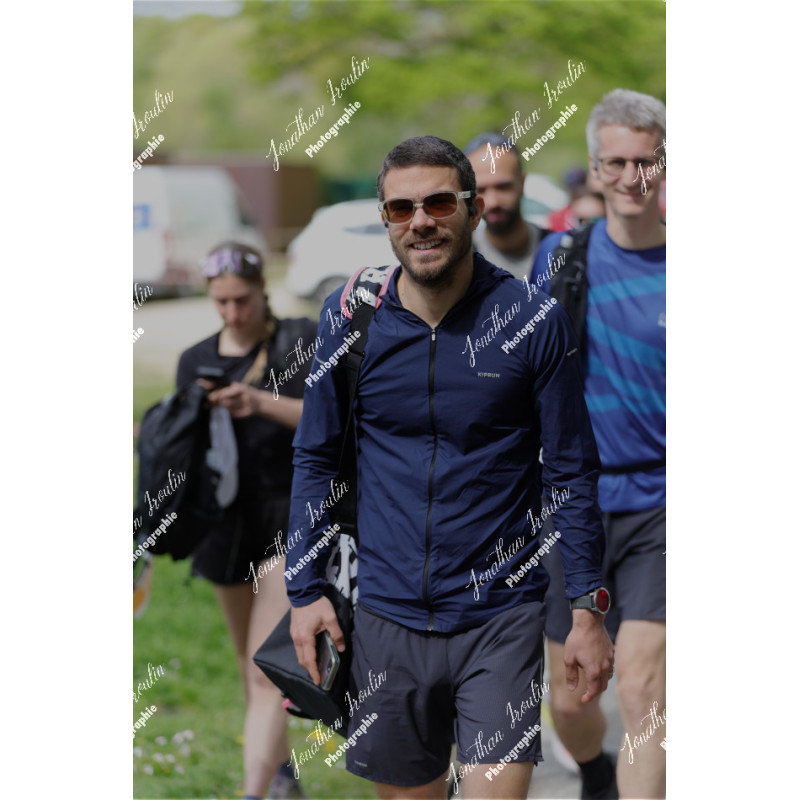 2026-04-18_12-12-06_JI_L0033_ps