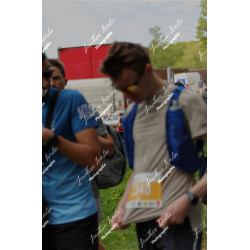 2026-04-18_12-12-15_JI_L0044_ps