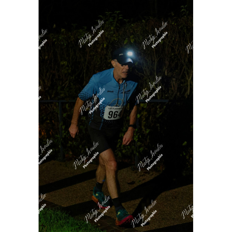 2025-11-15_21-01-33_MAI_3443_ps